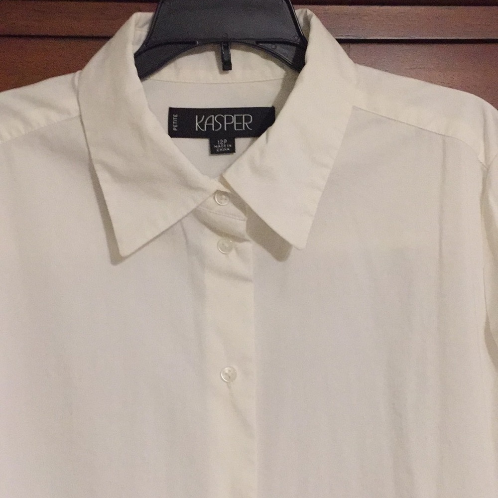White dress shirt